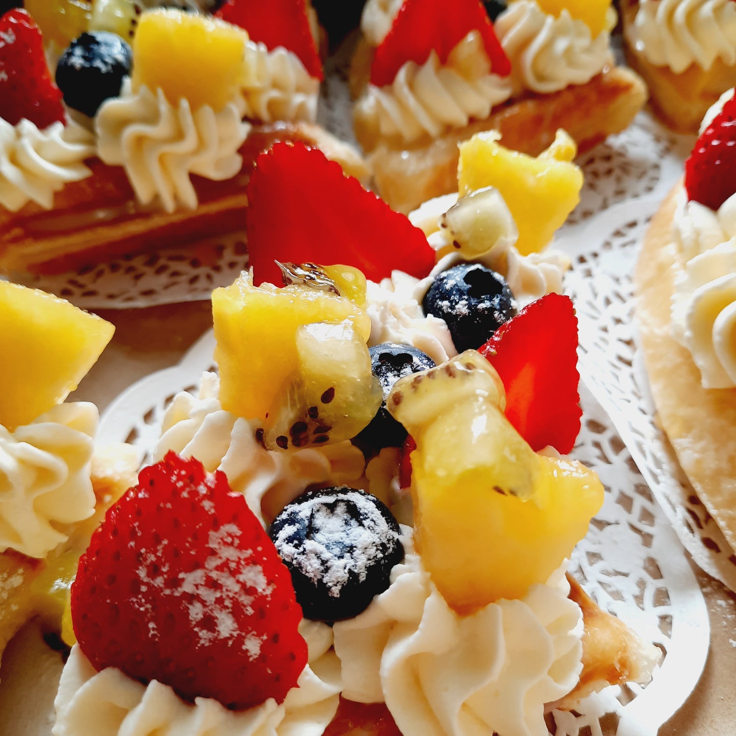 Party Pack - Fruit Flower (8 Pieces) "Pre-order"